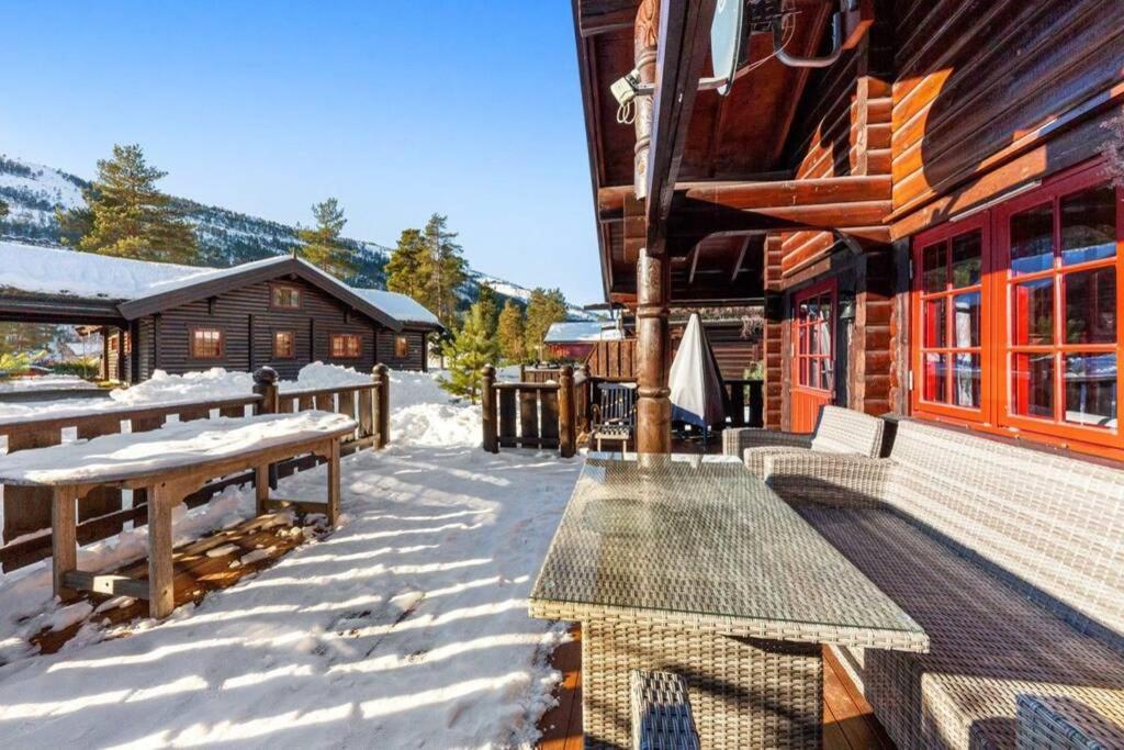 100M Lift, 2 Min Swim - Large Family Cabin Vradal Kültér fotó